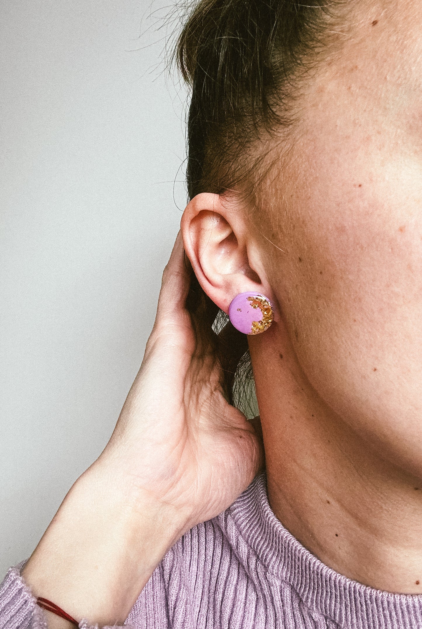 Prie ausies prigludę auskarai